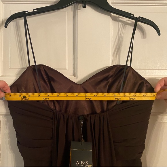 NWT ABS Allen Schwartz Strapless Chocolate Flowy Dress with Train Sz 8 - Picture 6 of 9
